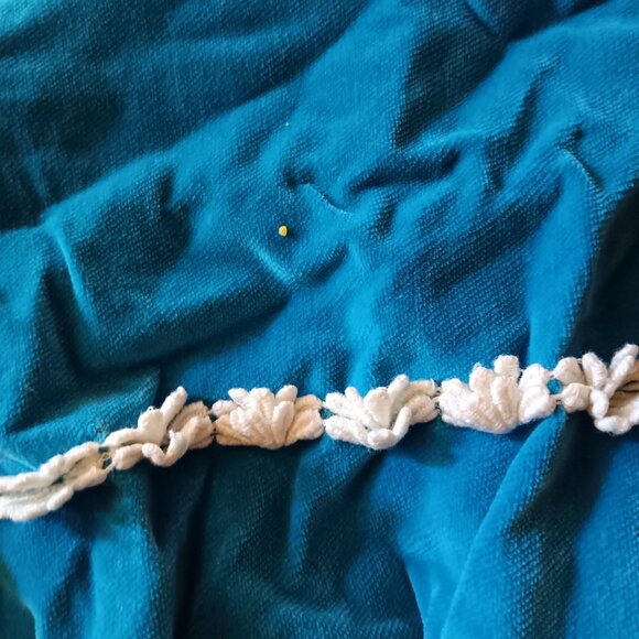 1OF1 2T 3T Vintage Velvet Baby Dress White Lace Trim & Button Details 1950's - Picture 4 of 9